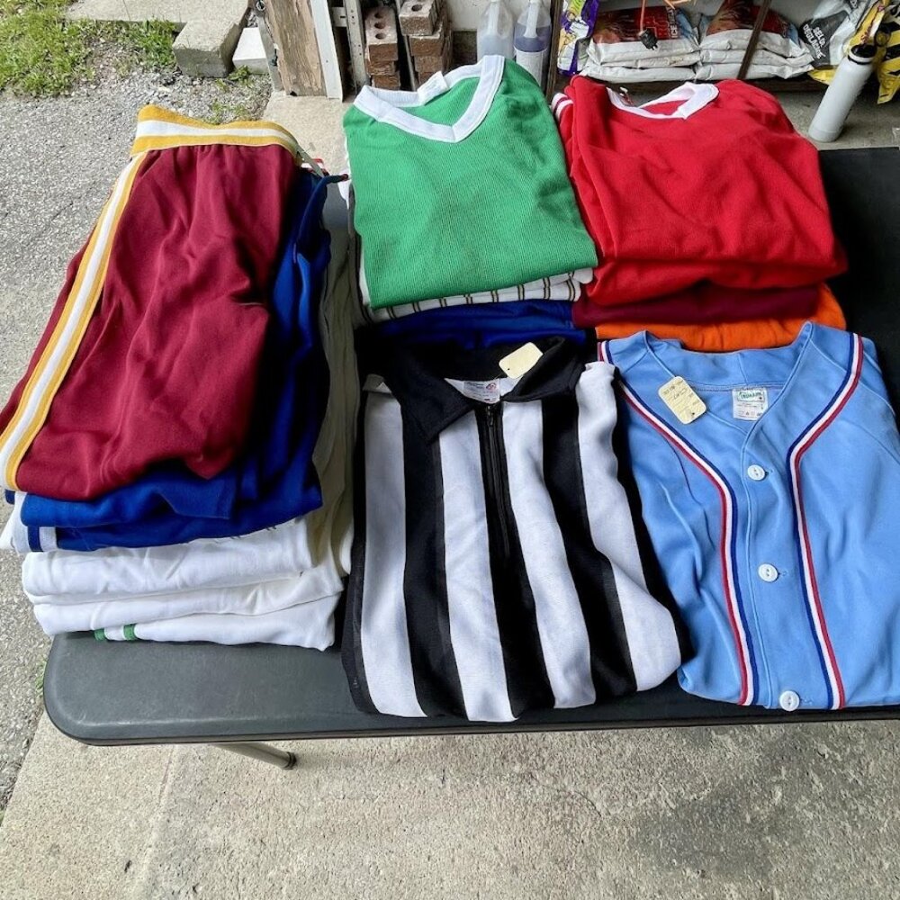Vintage Men's Baseball Clothing